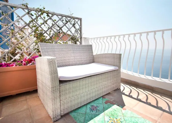 Brikette Позітано