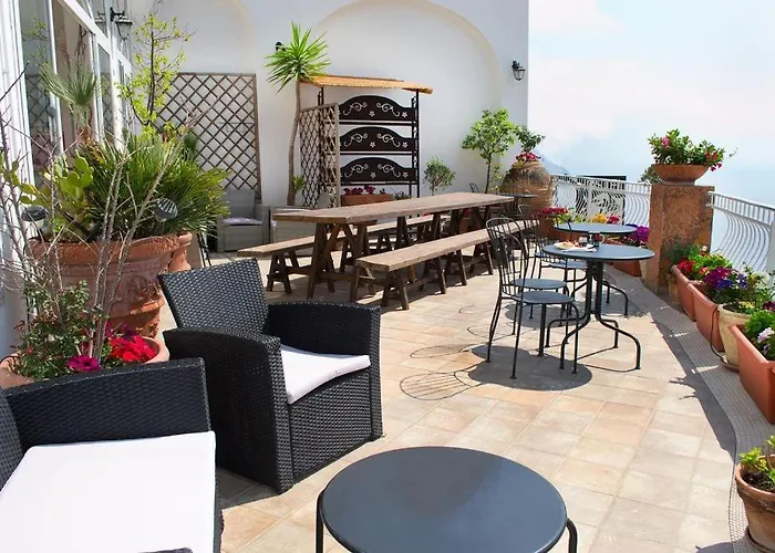 Hostel Brikette Positano