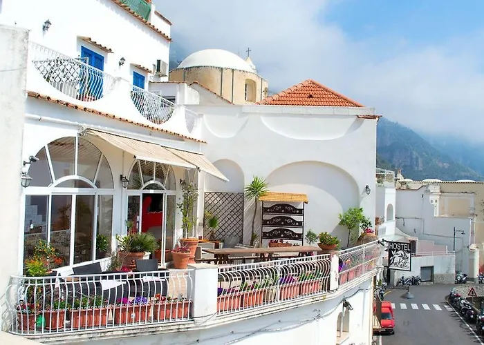 Brikette Hostel Positano